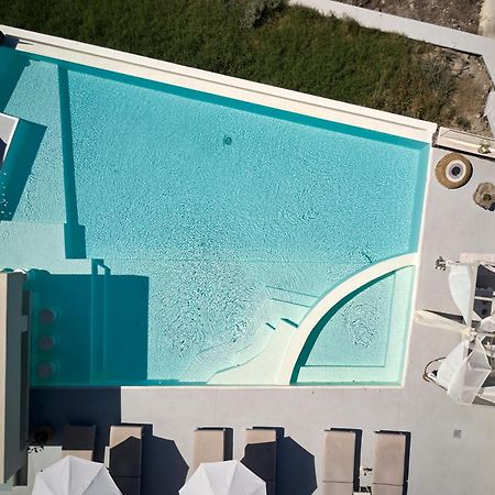 Adorno Oia Hotel Buitenkant foto