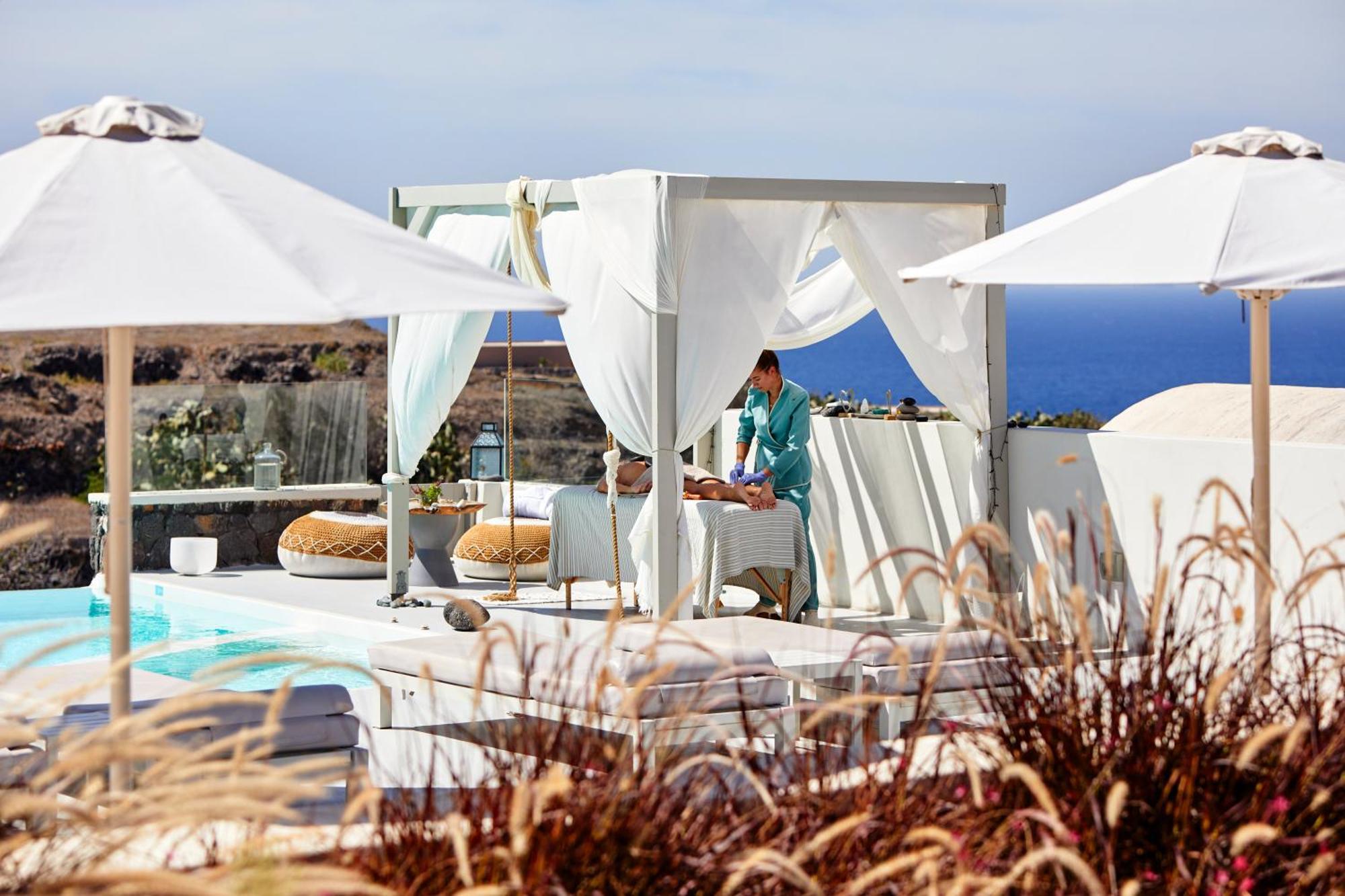 Adorno Oia Hotel Buitenkant foto