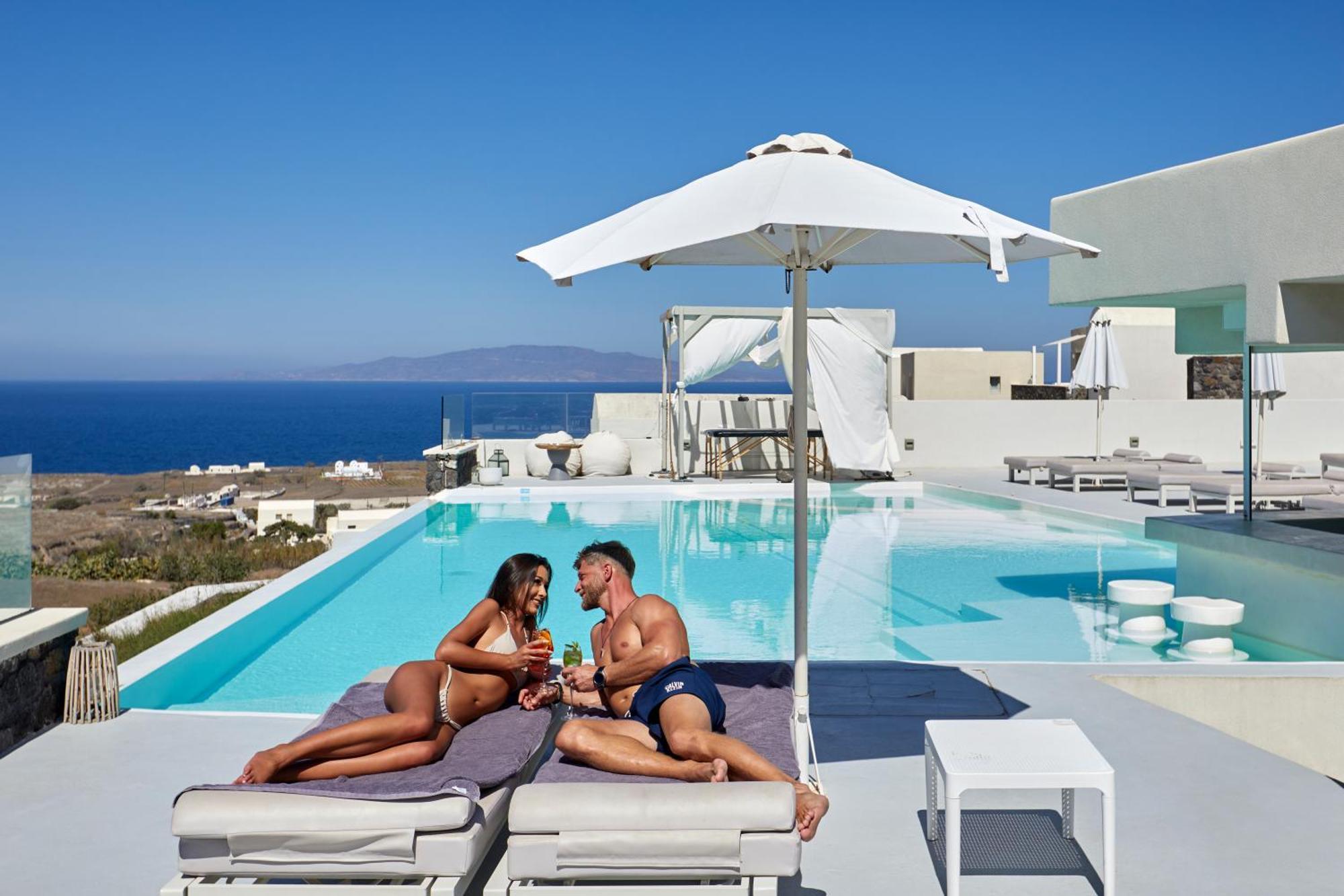 Adorno Oia Hotel Buitenkant foto