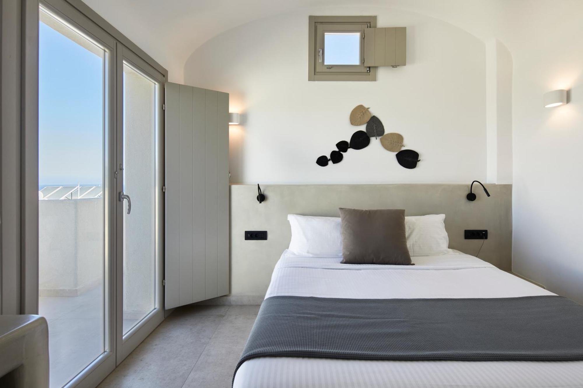 Adorno Oia Hotel Buitenkant foto